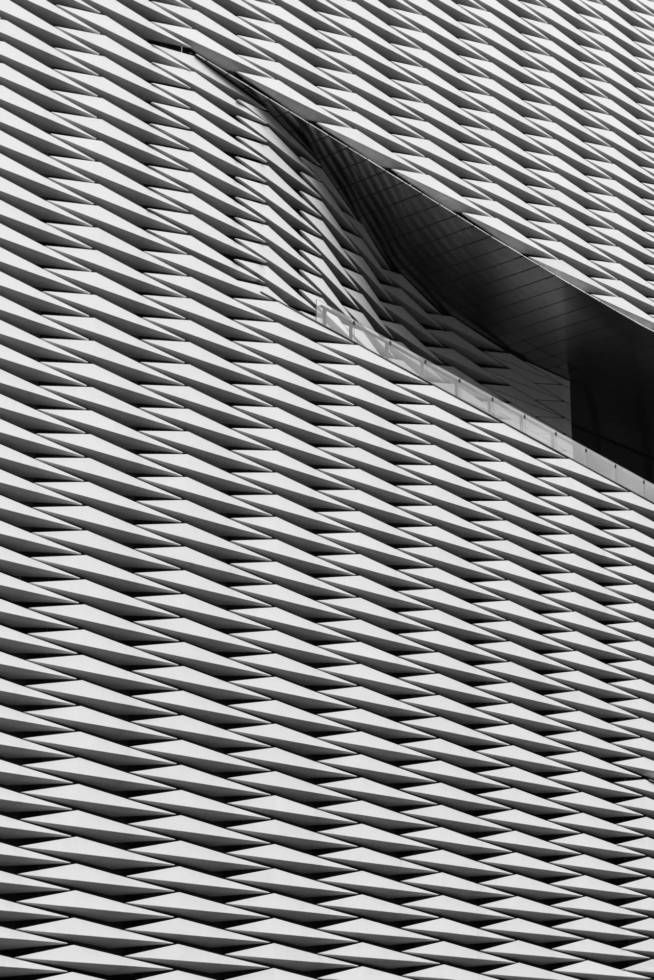 Between Alignments photograph, Shenzhen, China · 2024