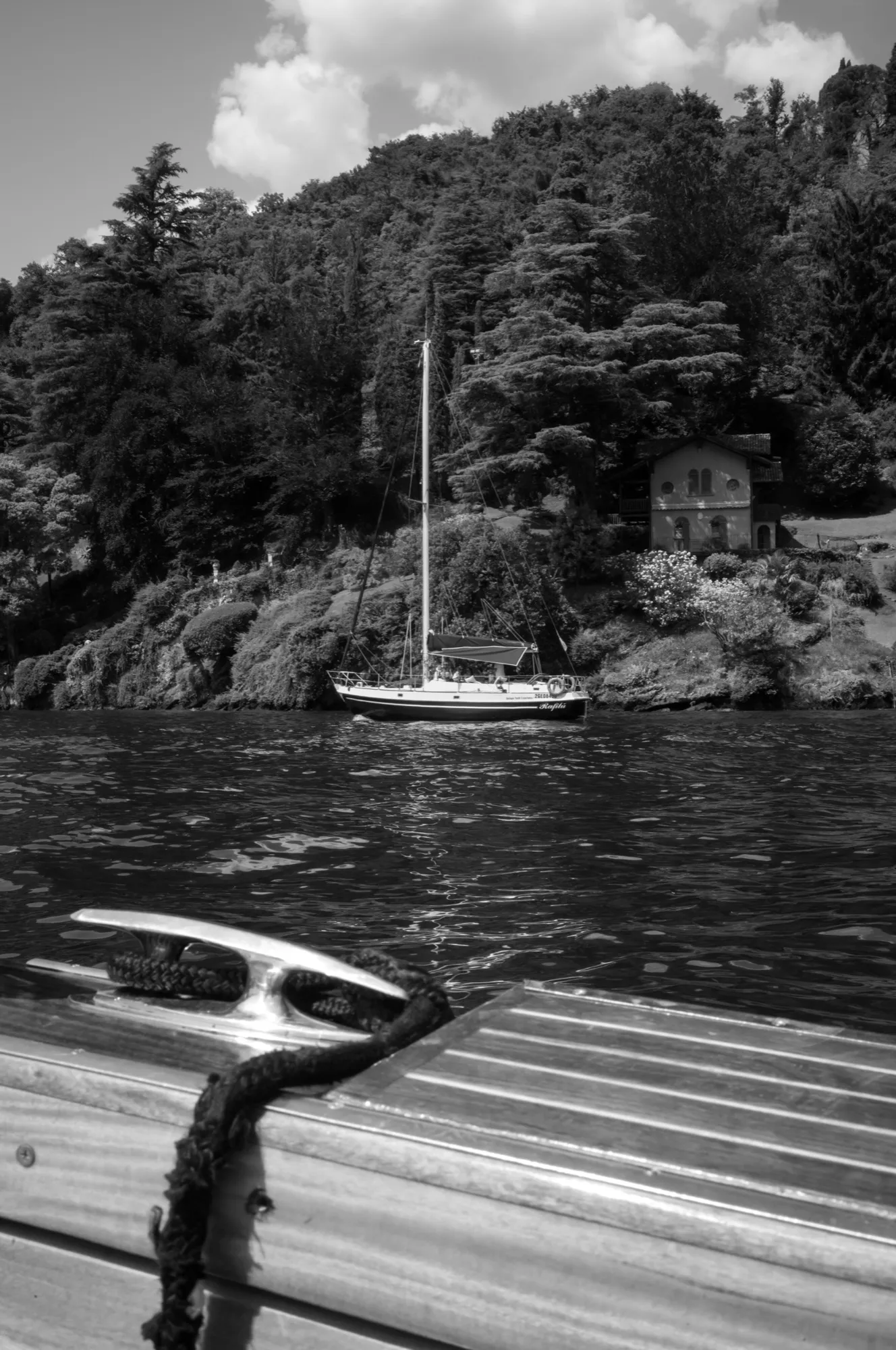 Sea Level photograph, Lake Como, Italy · 2024