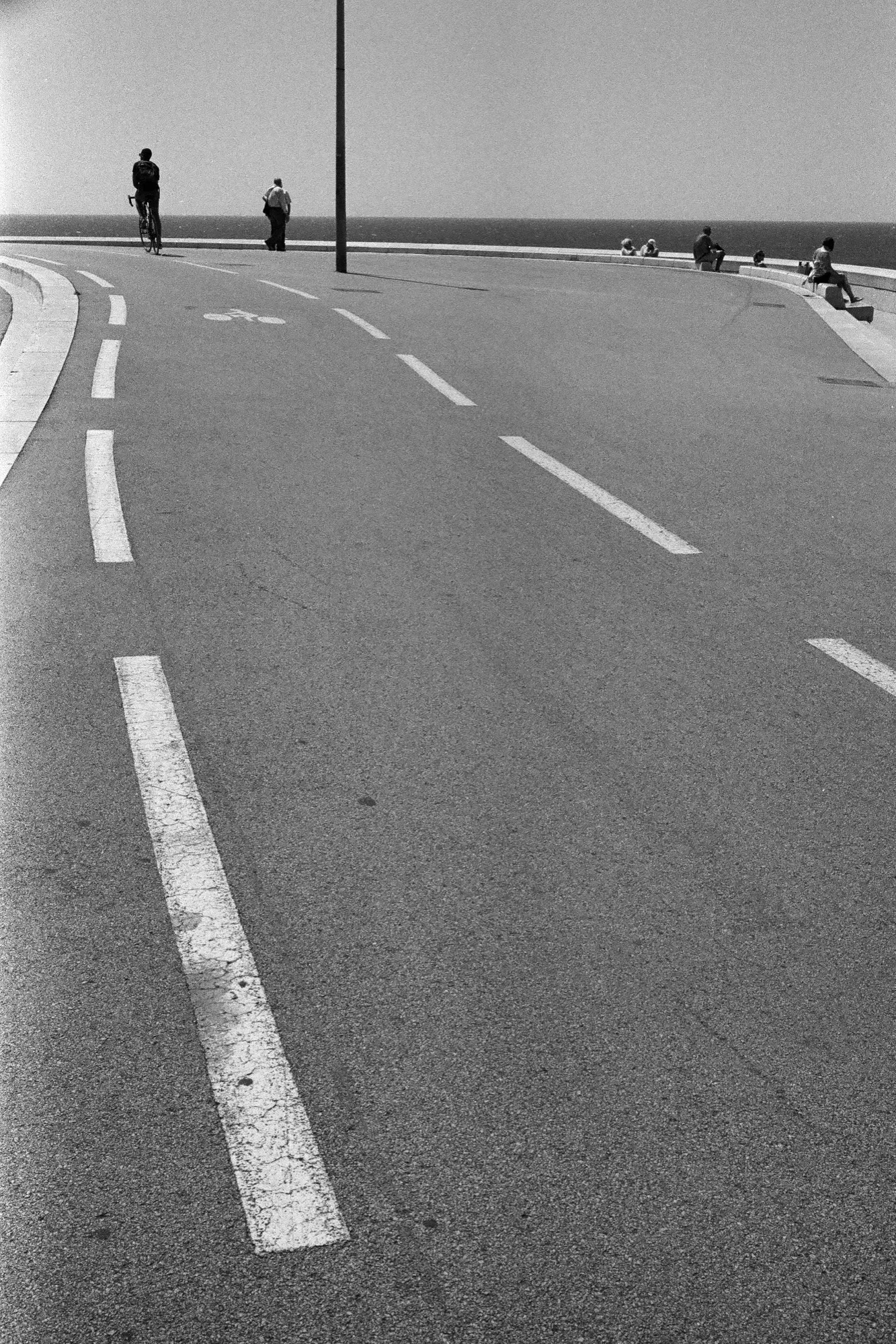 Urban Expression photograph, South of France · 2013